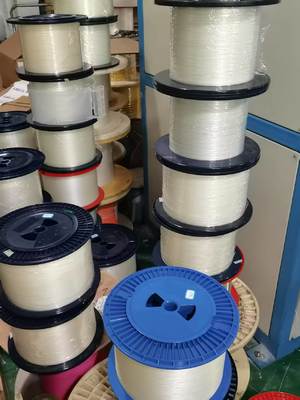 Serat Optik Tunggal G657A2 Mode Tunggal 0.25mm Tahan Lentur Ultra-Tipis untuk Aplikasi FTTH dan Drone