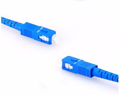 Kabel Serat Optik Patch Cord FTTH Dalam Ruangan Militer Dengan Konektor Pria SC UPC
