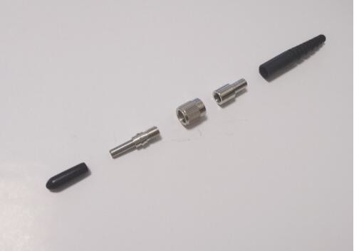 Konektor Kabel Serat Optik SMA905 PC UPC APC Polish Metal Ferrule